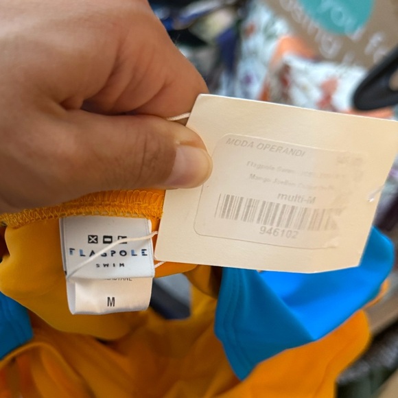 Nwt Flagpole Swim Joellen Colorblock One Piece Swimsuit - Picture 4 of 5